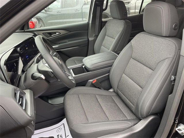 New 2026 Chevrolet Traverse LT w/ Driver Confidence Package image 11