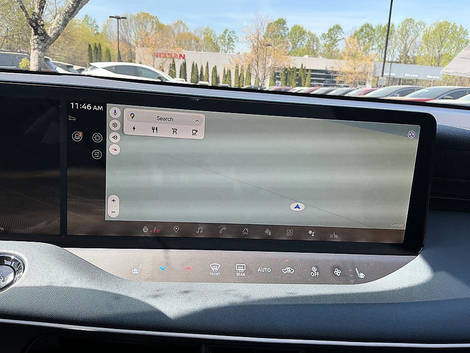 New 2026 Nissan Leaf Platinum+ w/ Cargo Package (Platinum+) image 17