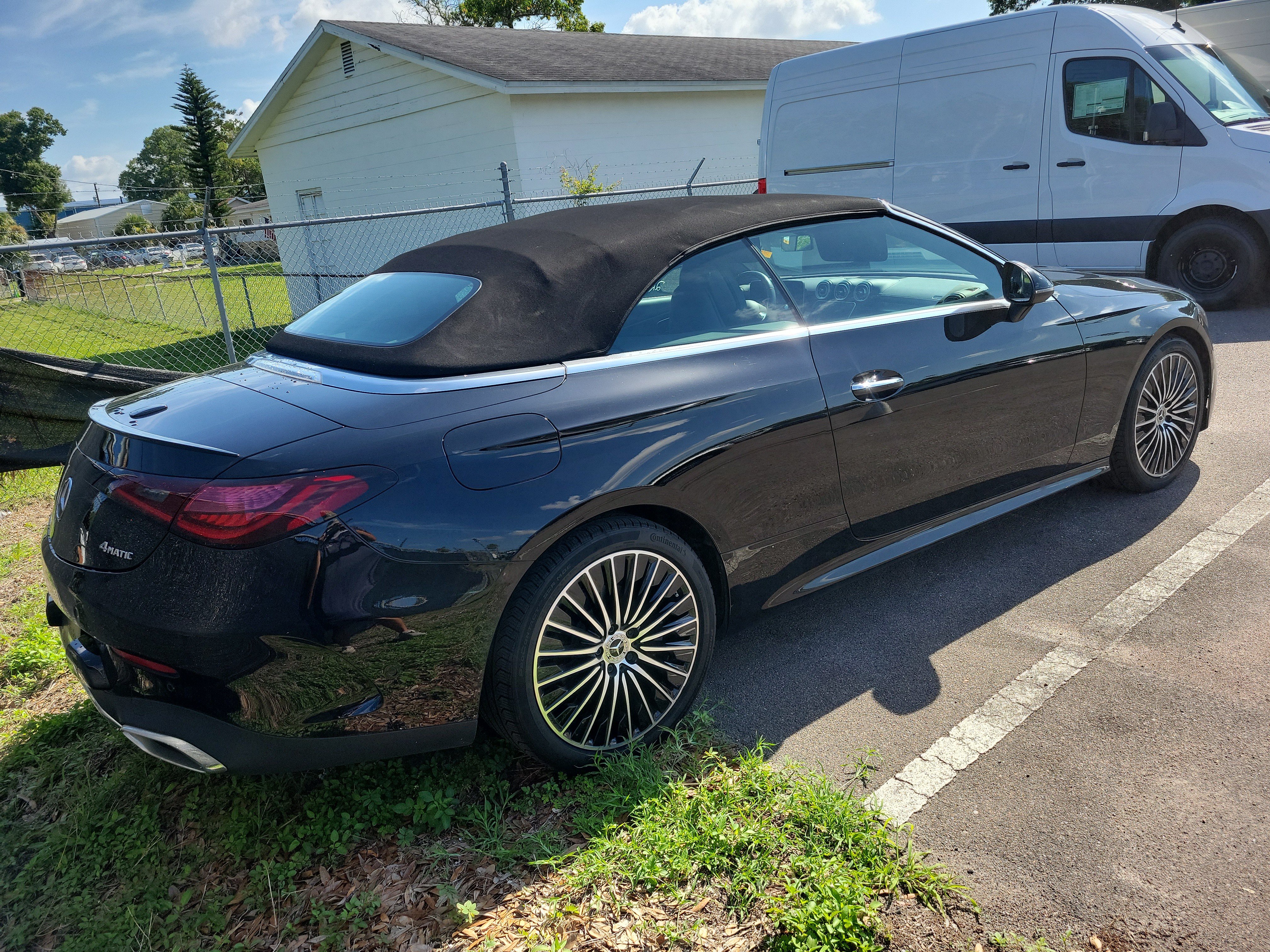 Certified 2024 Mercedes-Benz CLE 300 4MATIC Cabriolet image 3