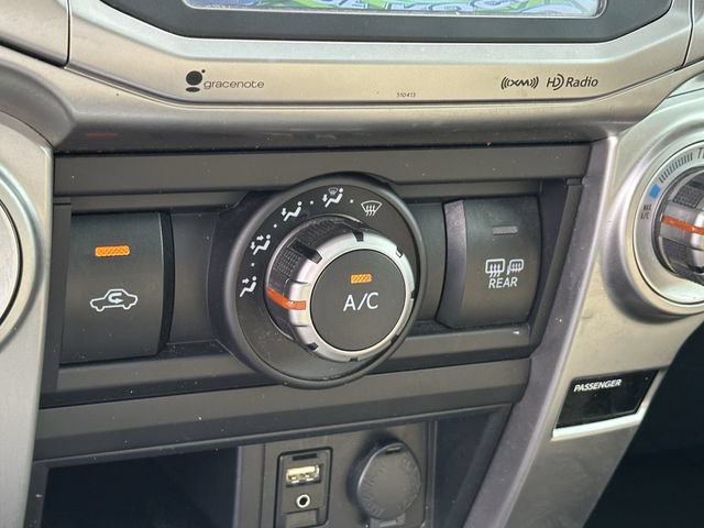 Used 2019 Toyota 4Runner SR5 Premium RWD image 18