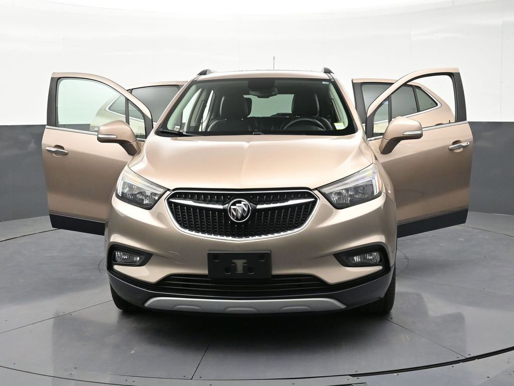 Used 2018 Buick Encore Preferred AWD/4WD image 37