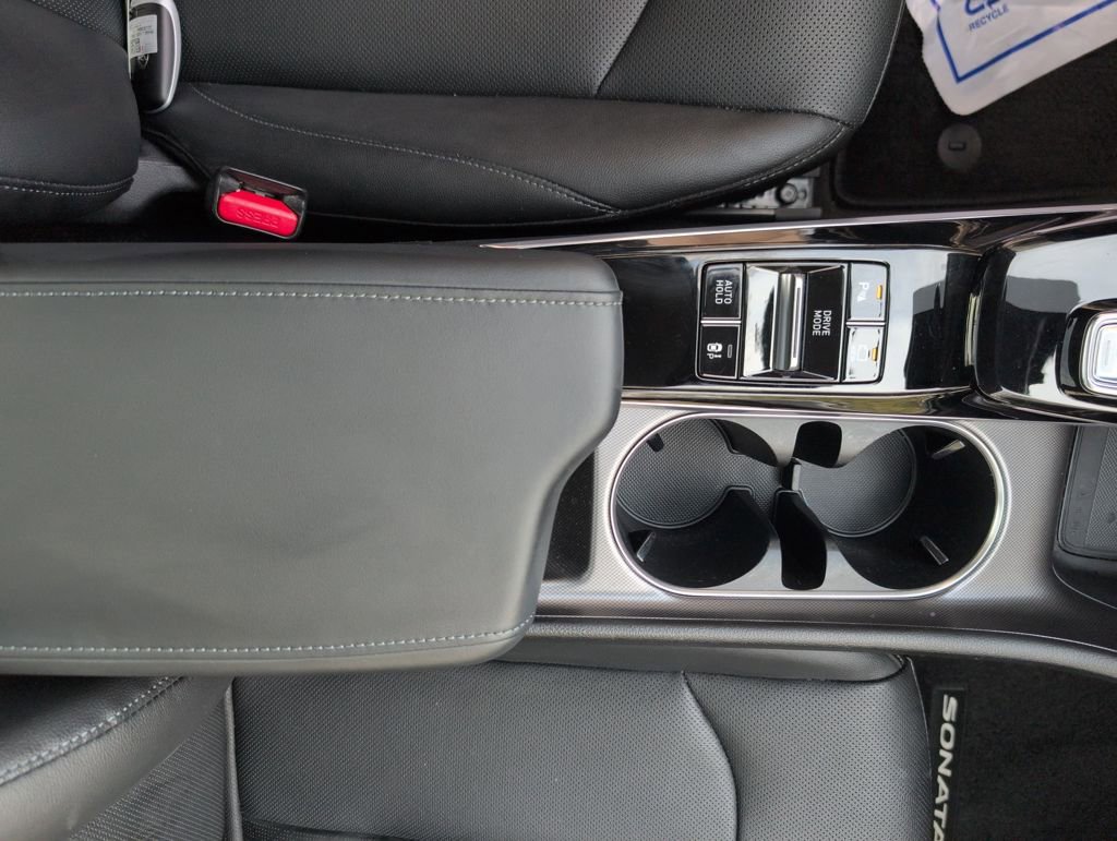 Used 2023 Hyundai Sonata Limited w/ Cargo Package image 27