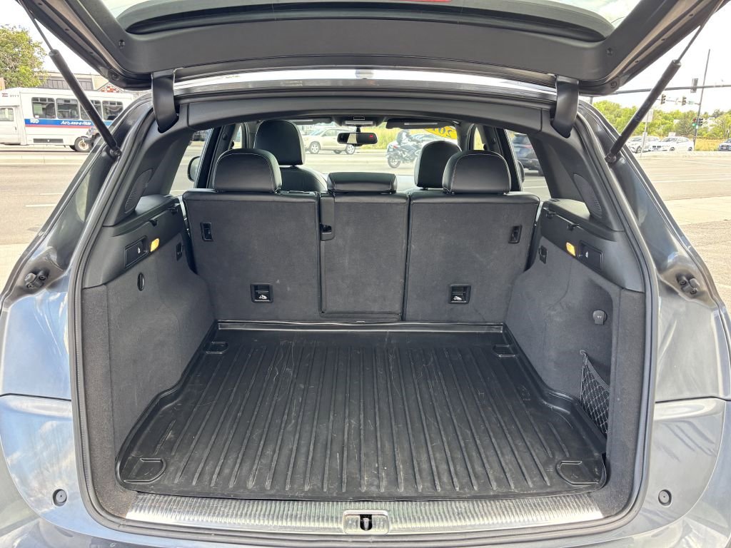 Used 2016 Audi SQ5 Premium Plus image 30