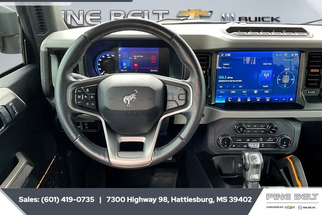 Used 2022 Ford Bronco Badlands image 5