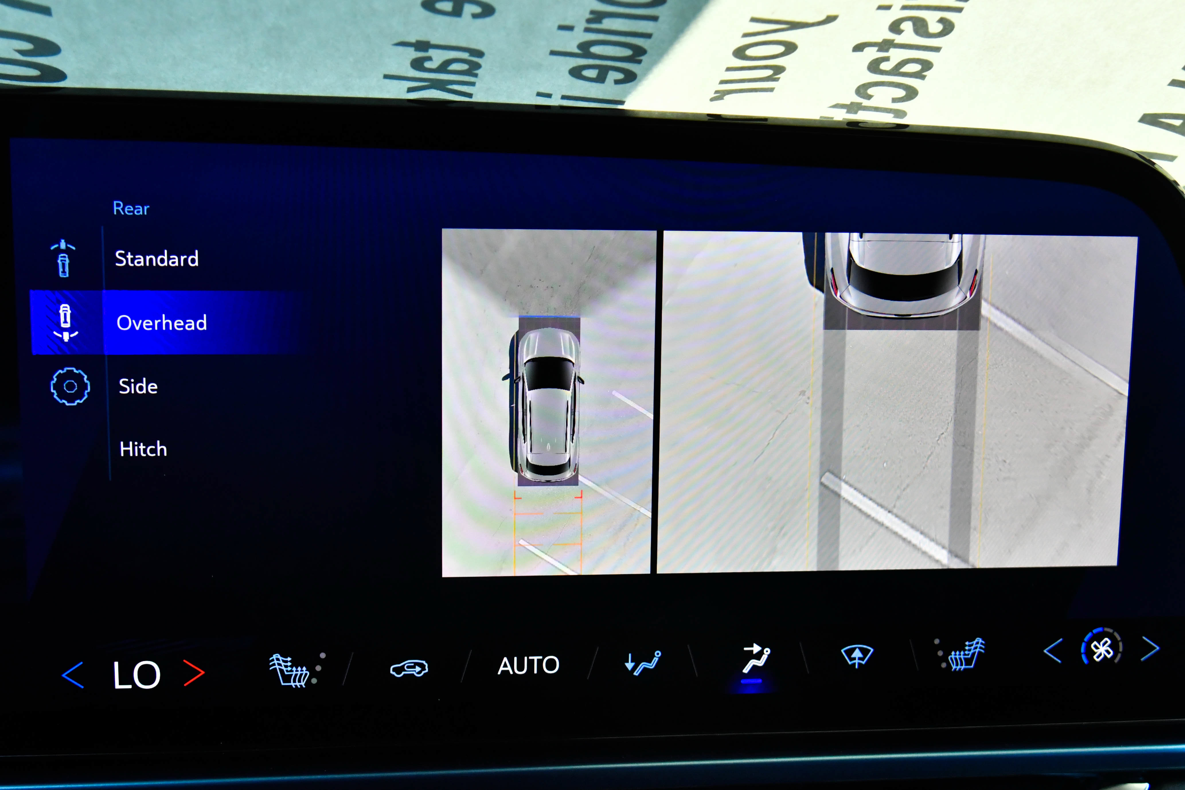 Used 2025 Chevrolet Equinox EV LT FWD image 19