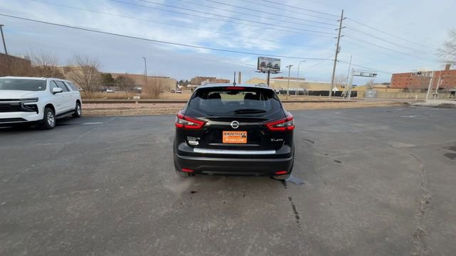 Used 2022 Nissan Rogue Sport SL image 7