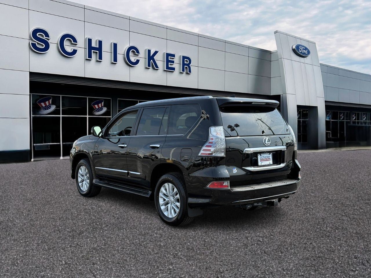 Used 2016 Lexus GX 460 w/ Premium Package AWD/4WD image 3