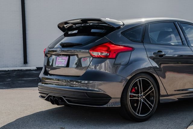 Used 2015 Ford Focus ST image 47