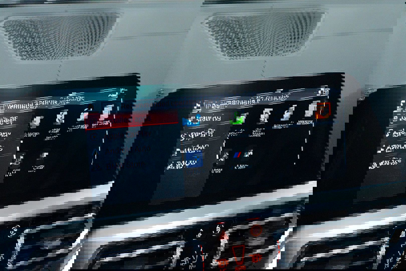 Used 2022 BMW M3 Competition w/ M Carbon Exterior Package AWD/4WD image 57