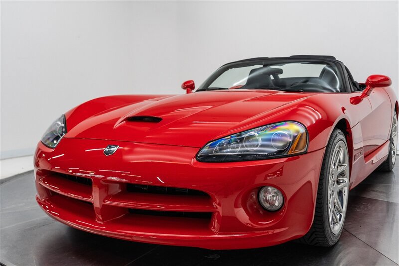 Used 2004 Dodge Viper SRT-10 RWD image 20