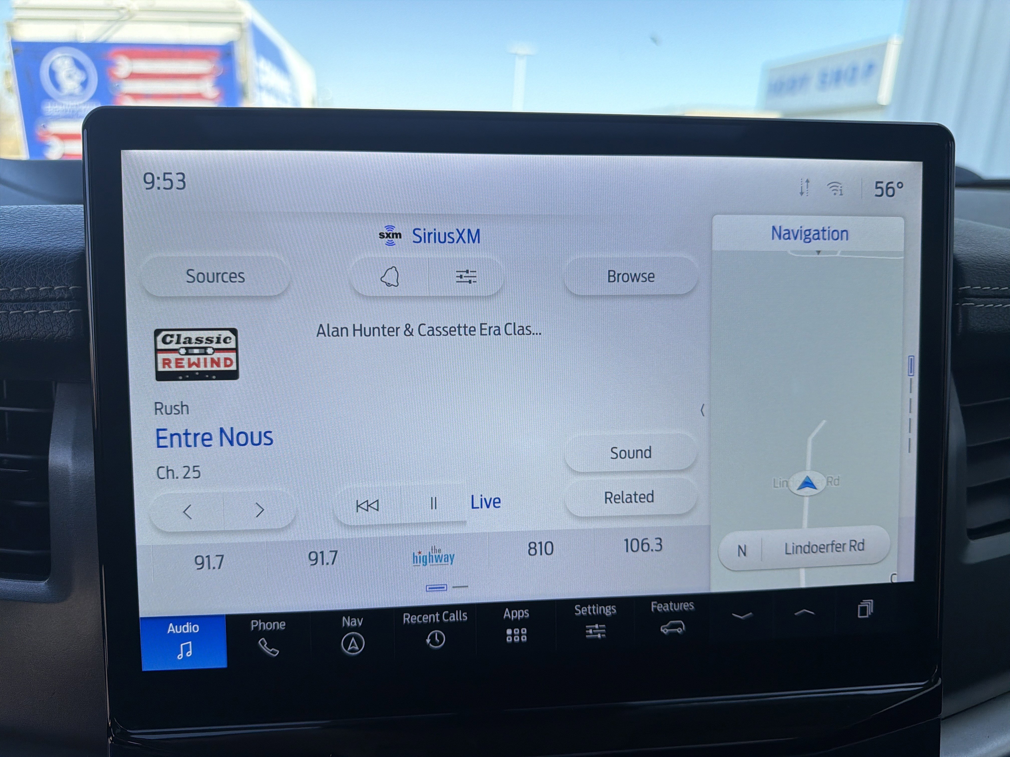 Used 2023 Ford Expedition XLT AWD/4WD image 36