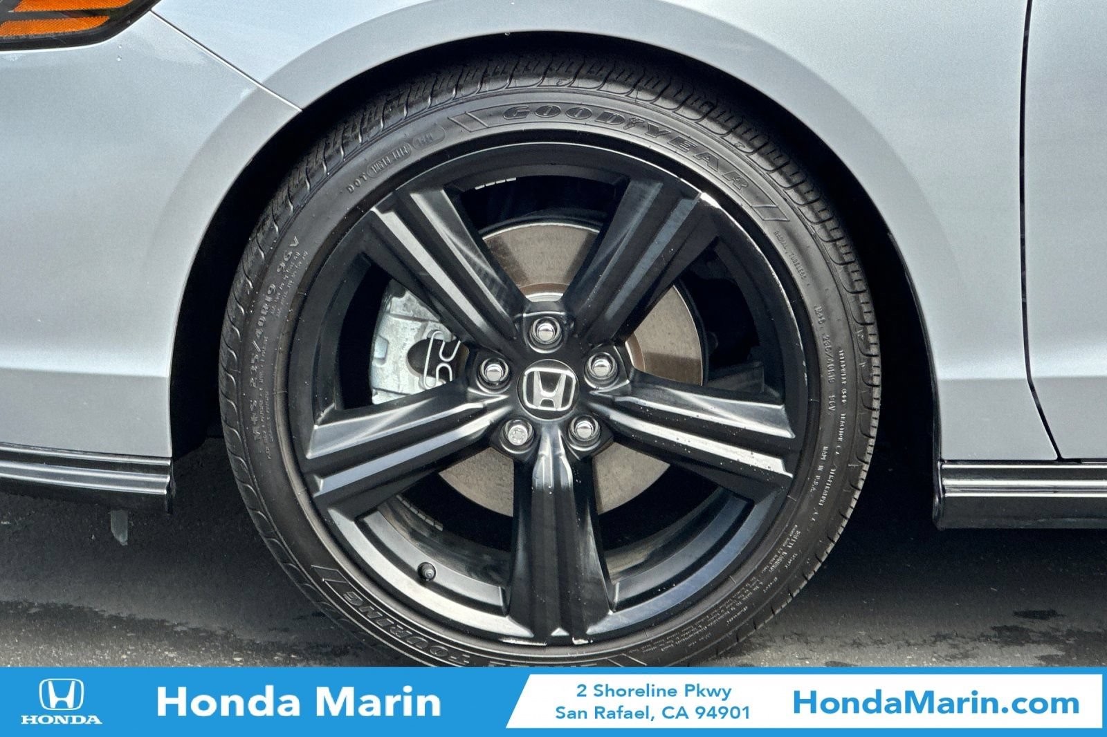 Used 2025 Honda Accord Sport image 32