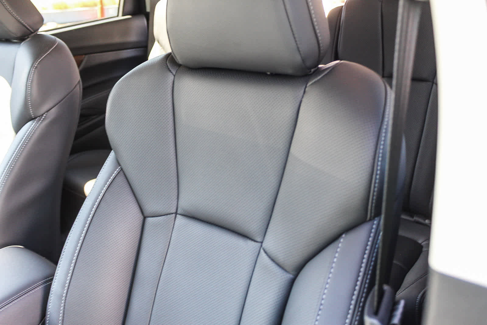 New 2025 Subaru Ascent Touring image 17