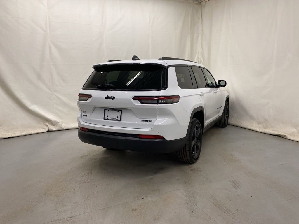 Used 2024 Jeep Grand Cherokee L Limited w/ Black Appearance Package image 6