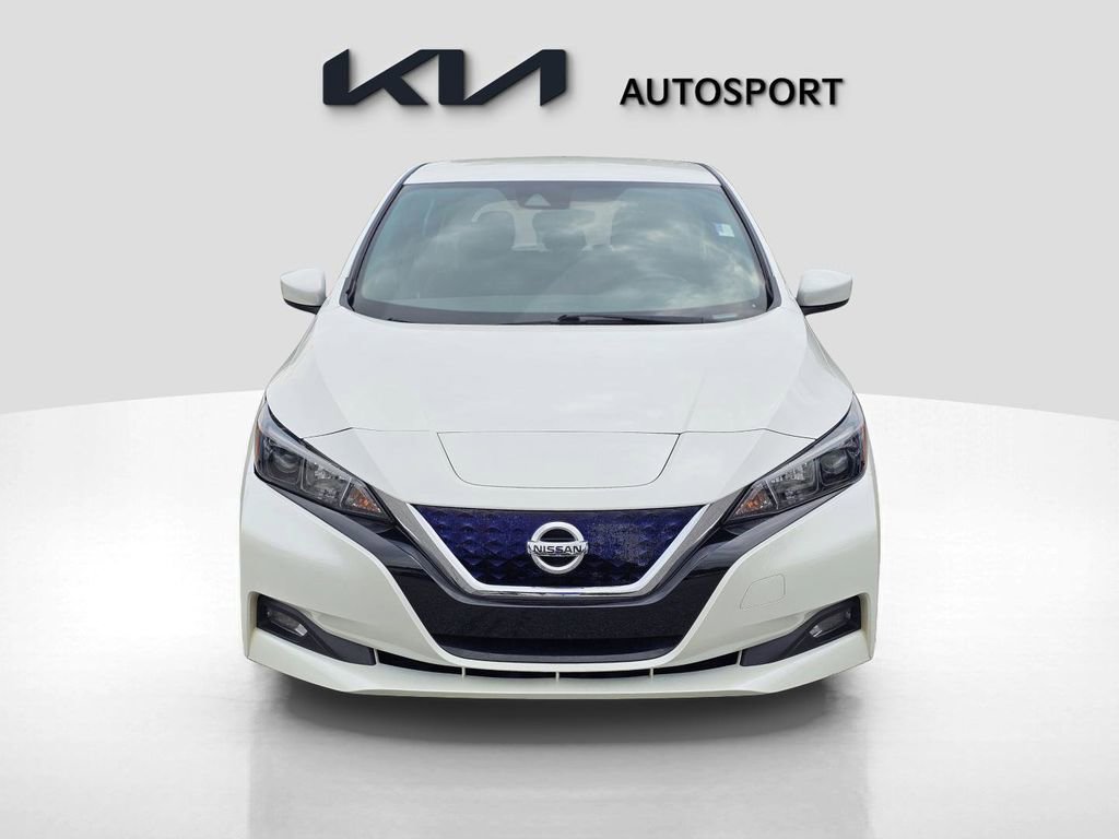 Used 2021 Nissan Leaf SV image 2