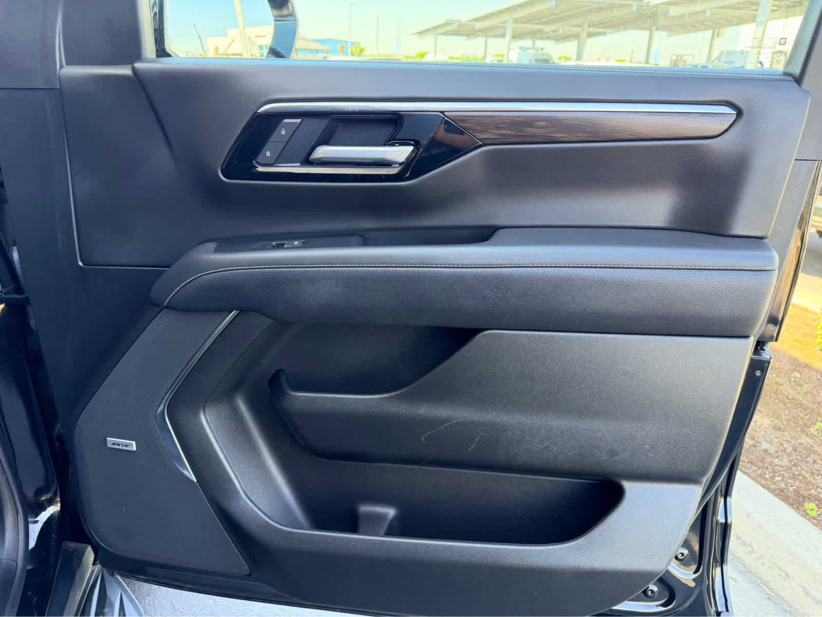 Used 2025 Chevrolet Tahoe Premier image 22