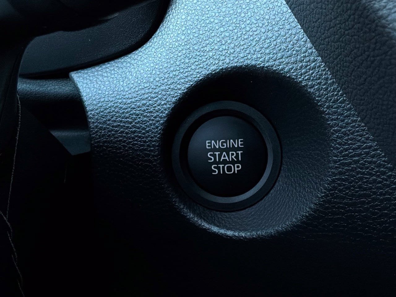 New 2026 Toyota Corolla Cross XLE FWD image 31