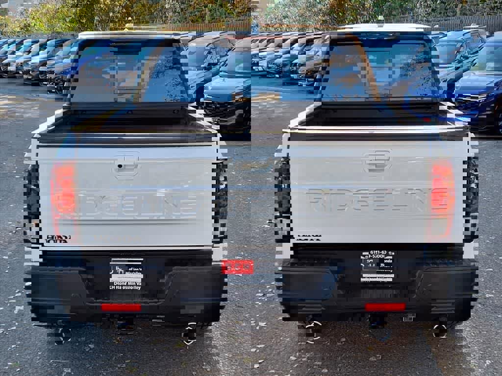 New 2026 Honda Ridgeline Black Edition image 5