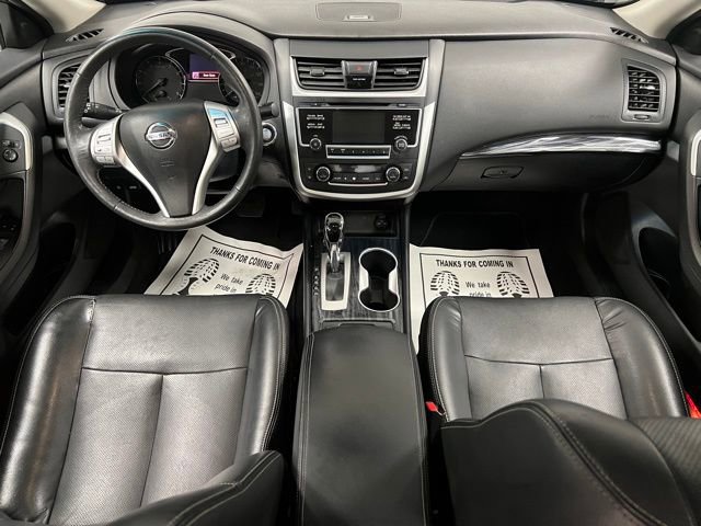 Used 2017 Nissan Altima 2.5 SL w/ Moonroof Package image 23