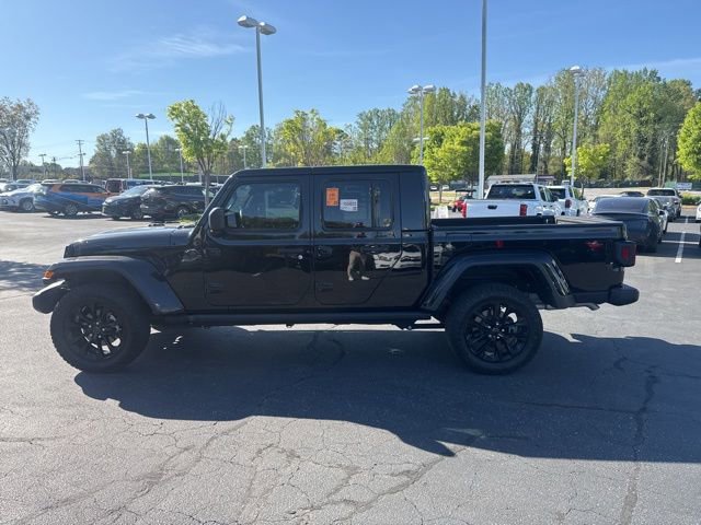 Used 2024 Jeep Gladiator Sport image 10