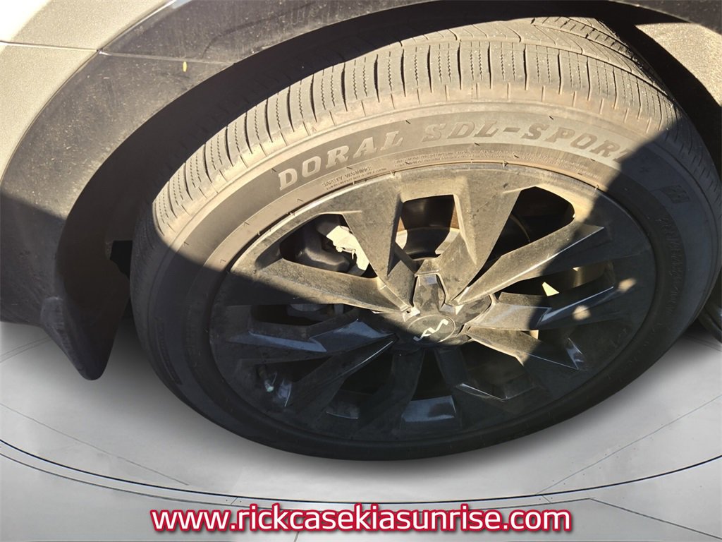 Used 2022 Kia Sorento SX image 7