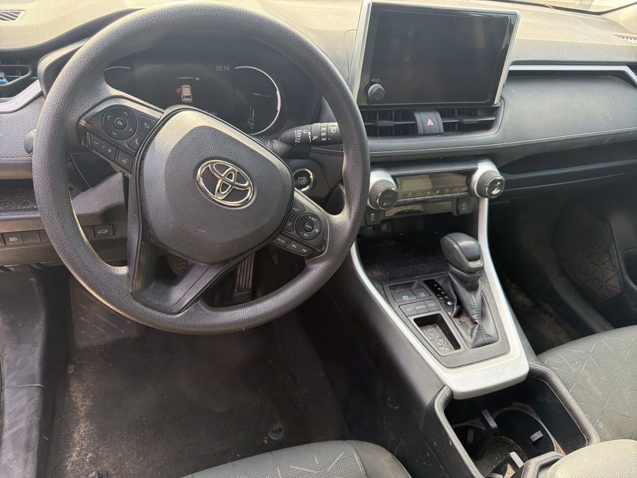 Used 2023 Toyota RAV4 XLE w/ Convenience Package image 10