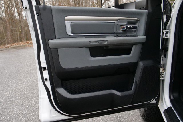 Used 2014 RAM 3500 Big Horn image 21