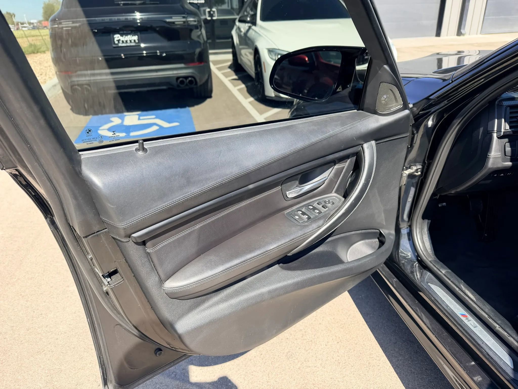 Used 2015 BMW M3 RWD image 11