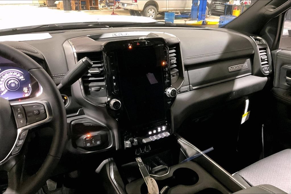 New 2026 RAM 3500 Laramie AWD/4WD image 7