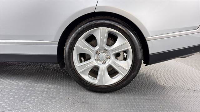 Used 2019 Land Rover Range Rover Supercharged AWD/4WD image 41