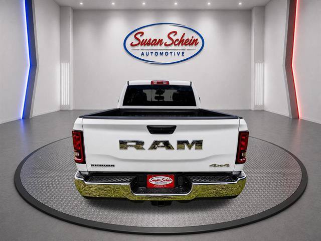Used 2026 RAM 2500 Big Horn AWD/4WD image 4