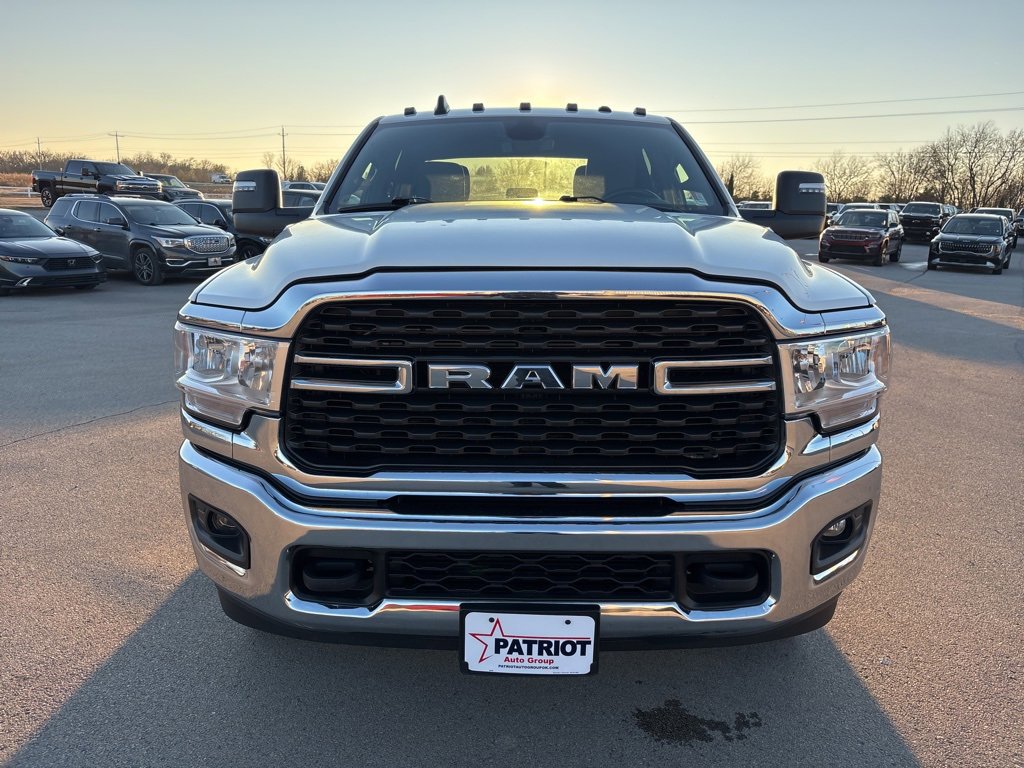 Used 2024 RAM 3500 Big Horn image 9