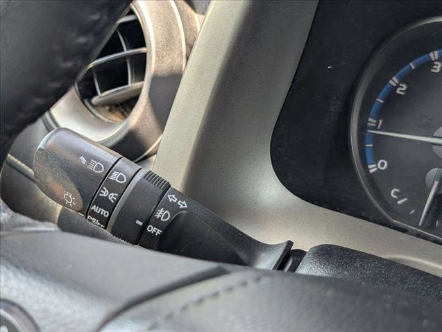 Used 2018 Toyota RAV4 XLE w/ Plus Extra Value Package FWD image 15