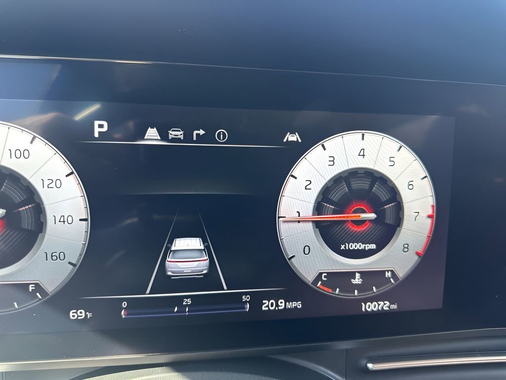 Used 2024 Kia Carnival SX Prestige FWD image 24