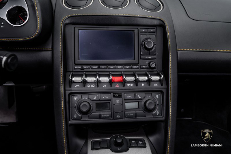 Used 2012 Lamborghini Gallardo LP 560-4 image 37