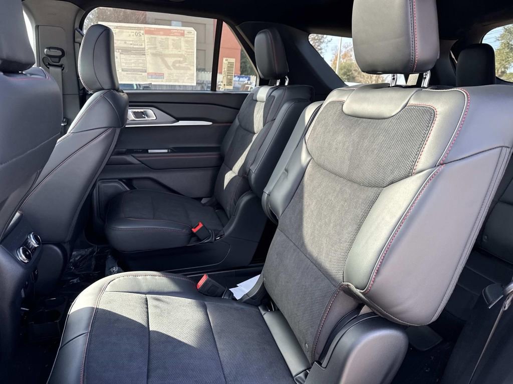 New 2026 Ford Explorer ST w/ Sun And Sound Package image 6