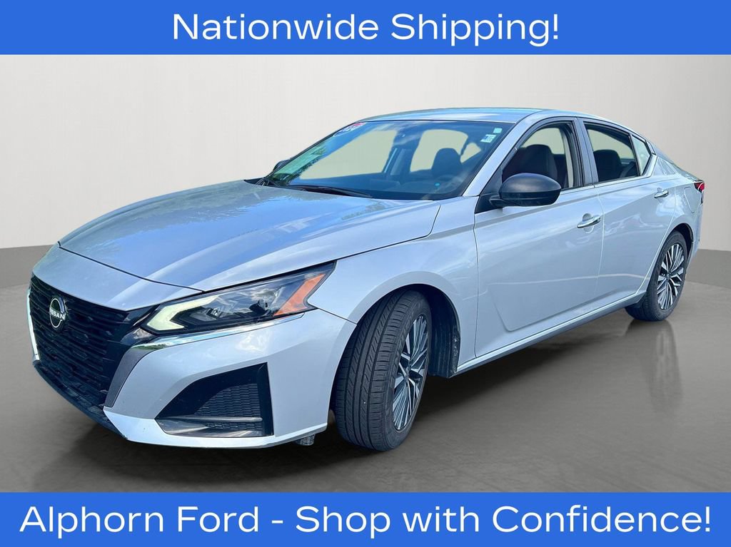 Used 2024 Nissan Altima 2.5 SV FWD image 6