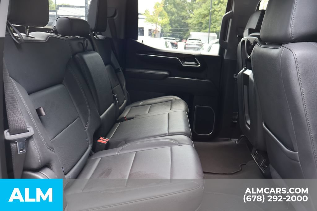 Used 2025 GMC Sierra 1500 SLT RWD image 21