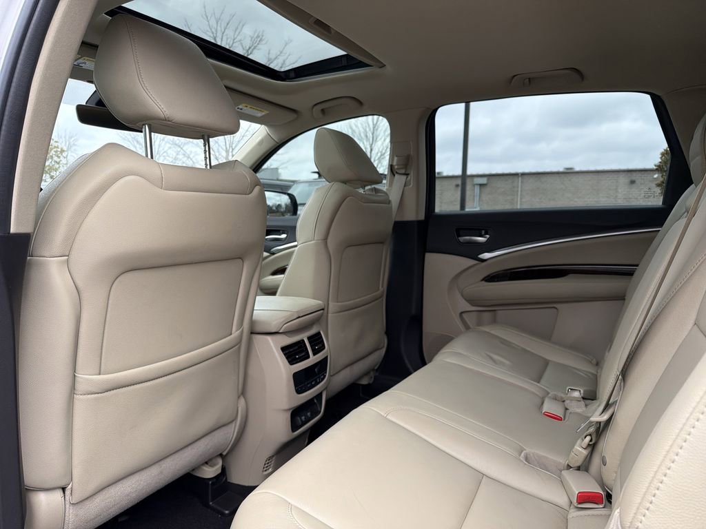 Used 2020 Acura MDX SH-AWD image 13