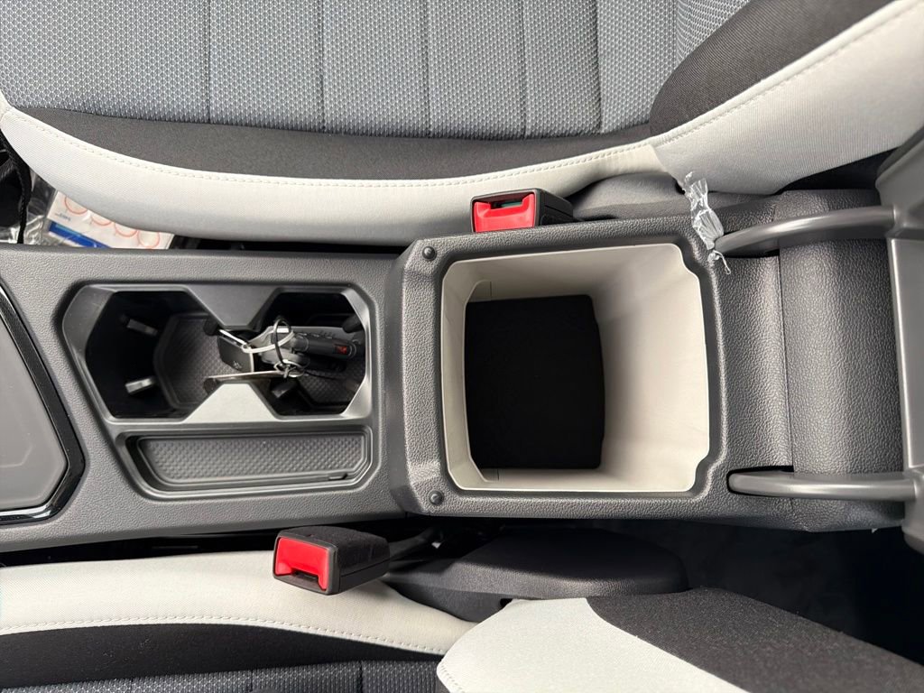 New 2026 Volkswagen Taos S image 24