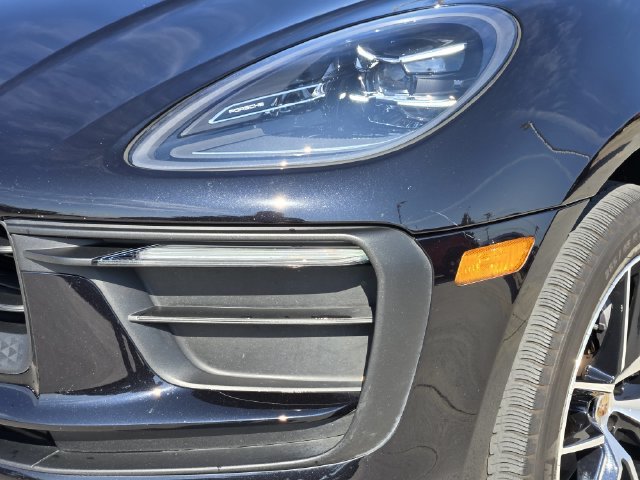 Used 2023 Porsche Macan Turbo AWD/4WD image 5