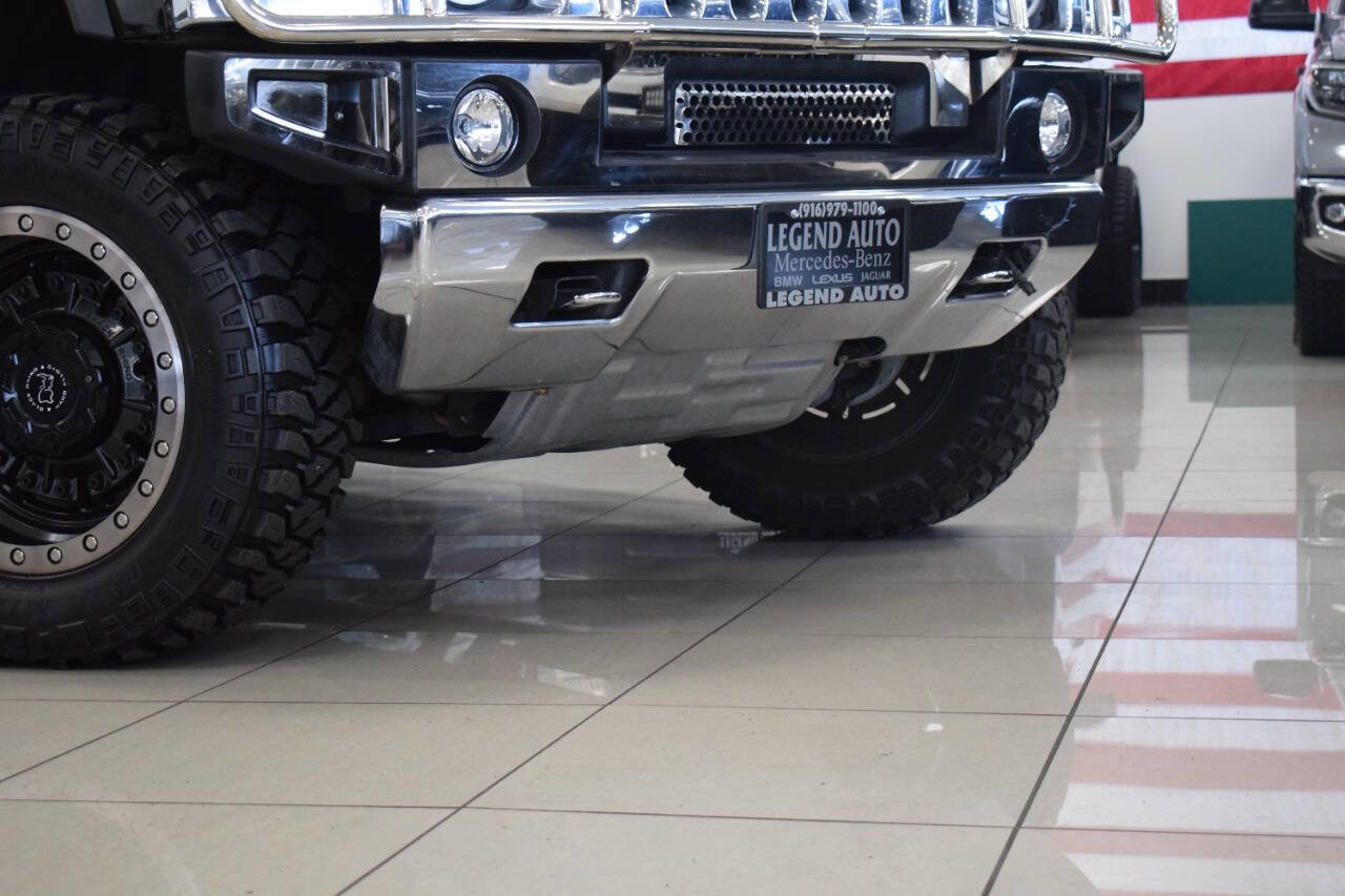 Used 2003 HUMMER H2 w/ Preferred Equipment Group image 6