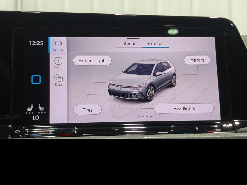 Used 2022 Volkswagen GTI SE FWD image 51