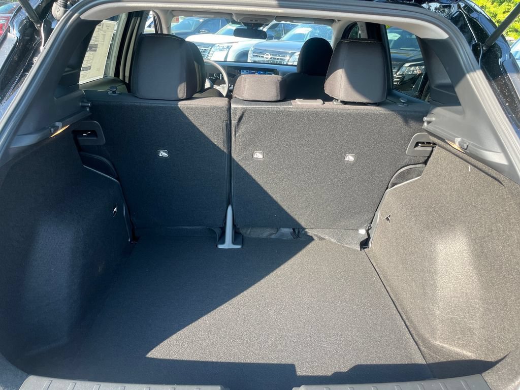 New 2027 Nissan Kicks SV w/ SV Premium Package FWD image 22