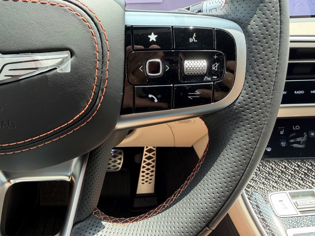 New 2026 Genesis GV70 3.5T Sport Prestige AWD/4WD image 17