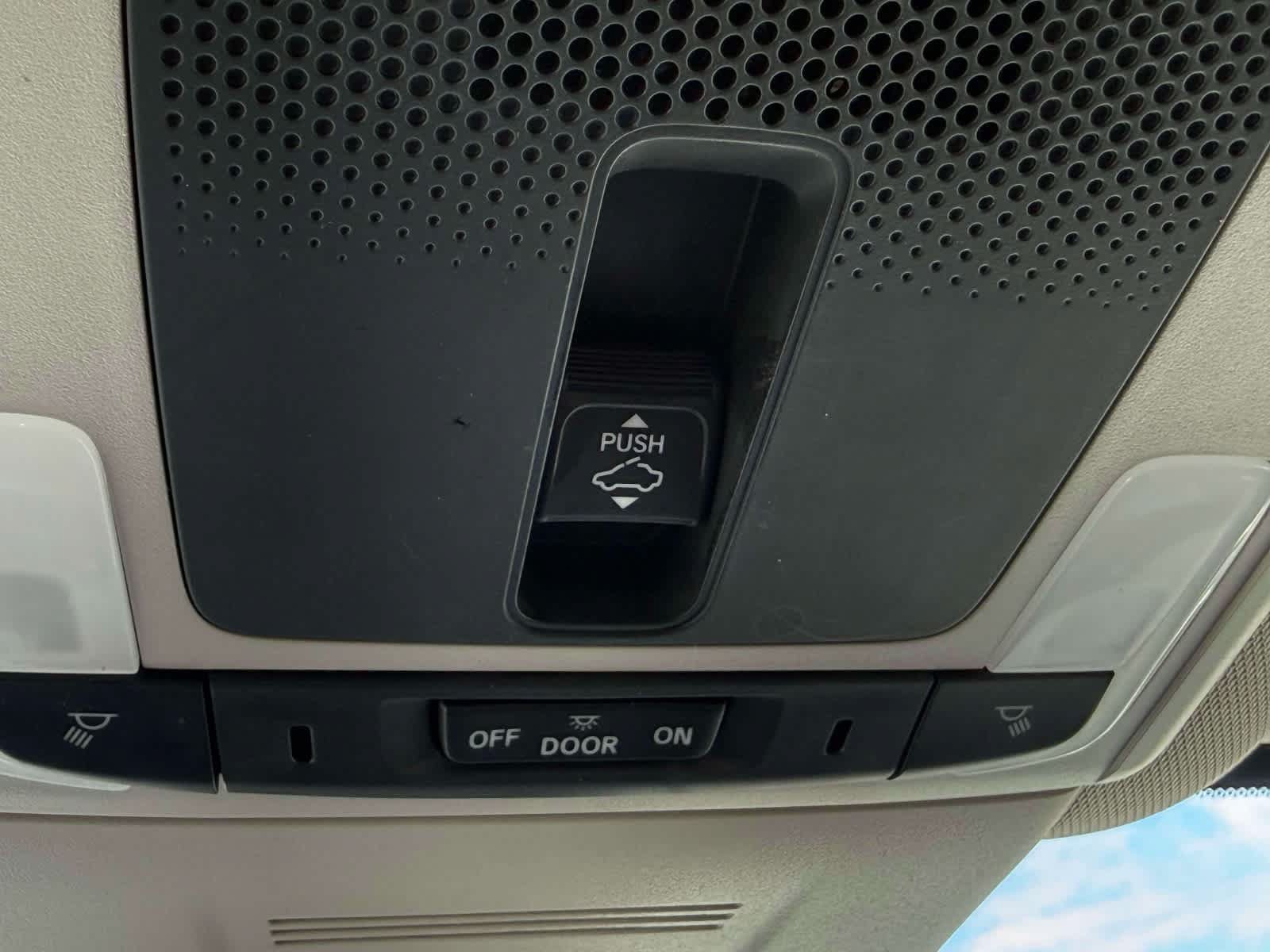 Used 2024 Honda CR-V EX image 29