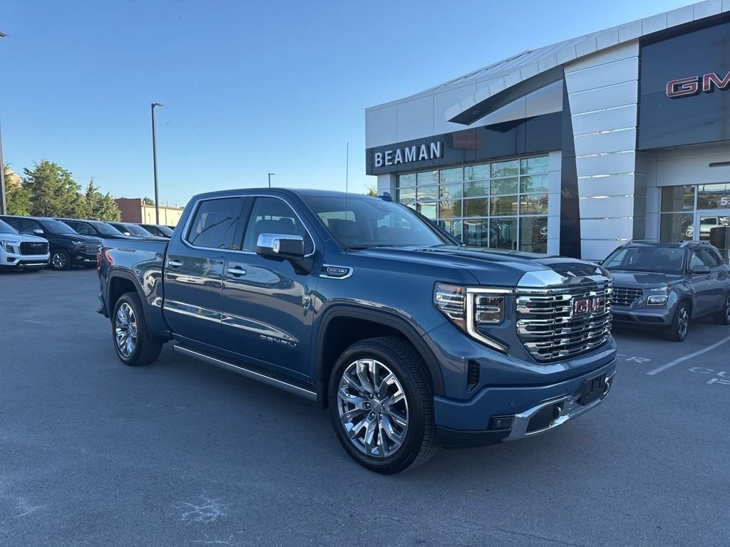 Used 2025 GMC Sierra 1500 Denali w/ Denali Reserve Package AWD/4WD image 25