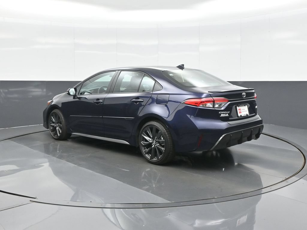 Certified 2026 Toyota Corolla SE w/ SE Package FWD image 5