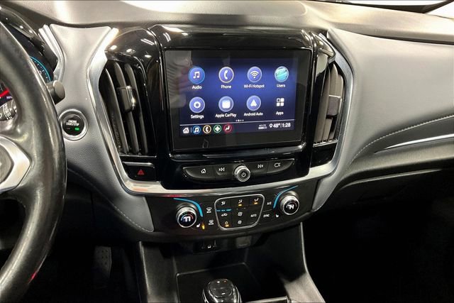 Used 2020 Chevrolet Traverse LT w/ Driver Confidence II Package AWD/4WD image 4