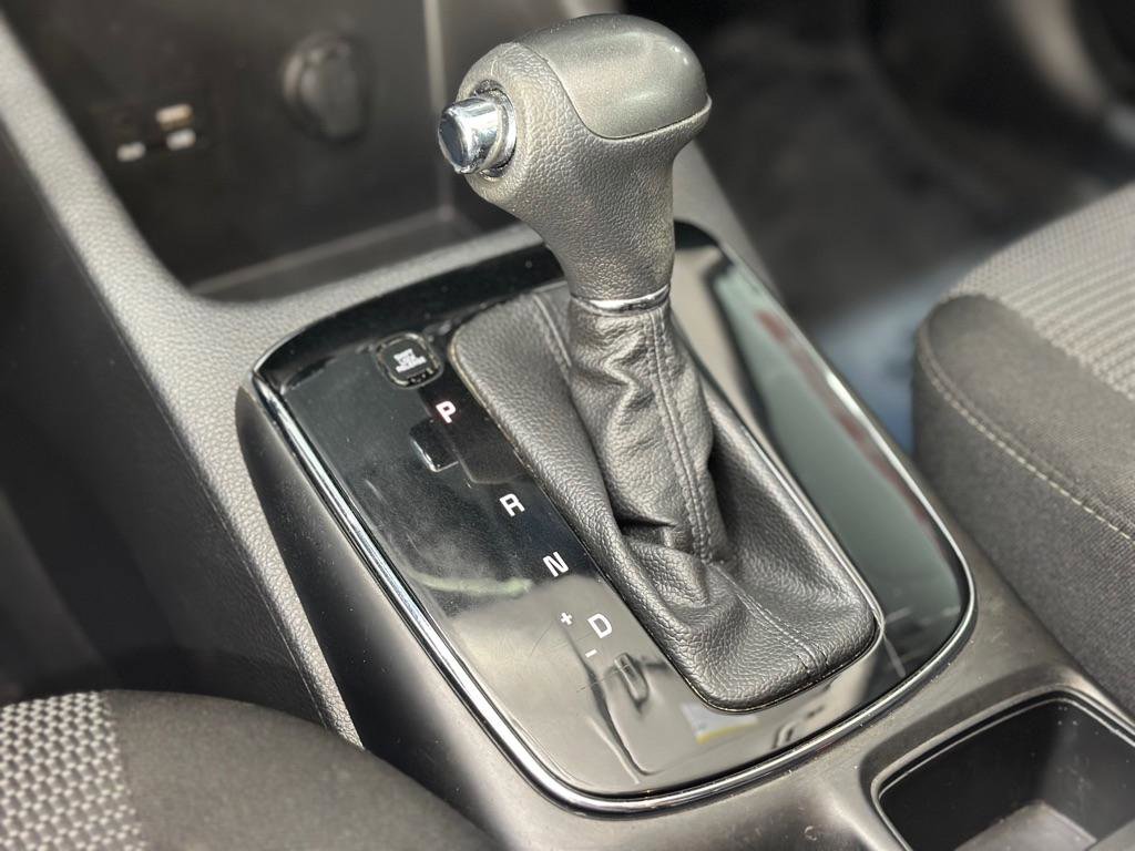 Used 2017 Kia Forte LX image 18